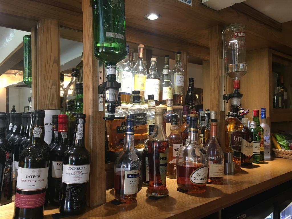 Three Horseshoes Inn Bubbenhall Buitenkant foto